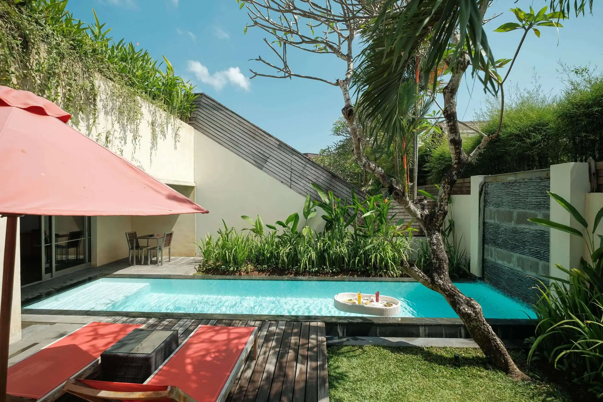 Outdoor shot of Bali Island Villas room